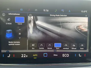 VW Touareg 3.0 TSI eHYBRID 462 PS 4MOTION R *** TOPAUSSTATTUNG & 5 JAHRE VW WERSGARANTIE ***