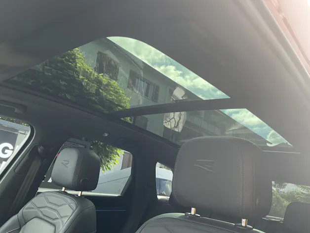 VW Touareg 3.0 TSI eHYBRID 462 PS 4MOTION R *** TOPAUSSTATTUNG & 5 JAHRE VW WERSGARANTIE ***
