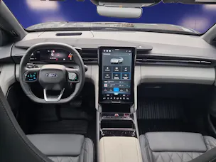 Ford Explorer Extended Range (79 kWh) Premium 4x4 AUTOMAT