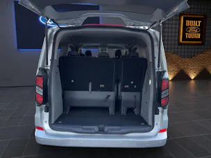 Ford Tourneo Custom Bus 320 L1 2.0 EcoBlue 136 PS Titanium AUTOMAT