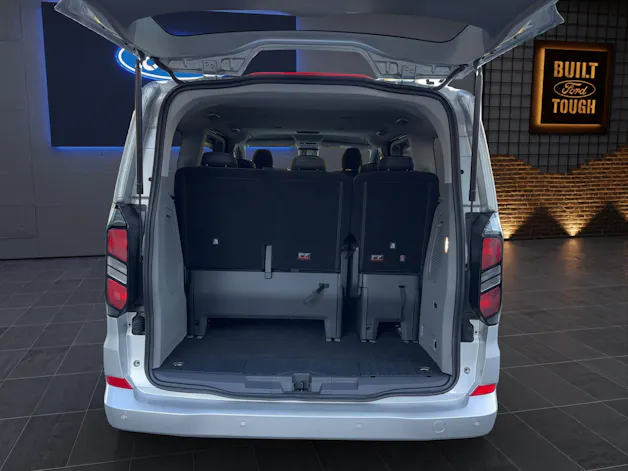 Ford Tourneo Custom Bus 320 L1 2.0 EcoBlue 136 PS Titanium AUTOMAT