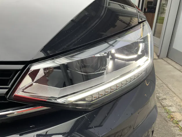VW Touran 1.5 TSI DSG HIGHLINE R-LINE *** PANORAMAGLASDACH ***