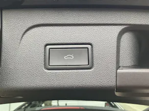 VW Touran 1.5 TSI DSG HIGHLINE R-LINE *** PANORAMAGLASDACH ***