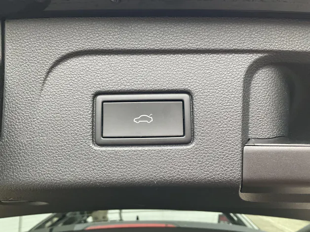 VW Touran 1.5 TSI DSG HIGHLINE R-LINE *** PANORAMAGLASDACH ***