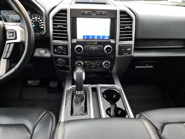 Ford F-Pickup F-150 3.0-V6 POWER STROKE DIESEL PLATINUM SUPER-CREW AUTOMAT 4x4