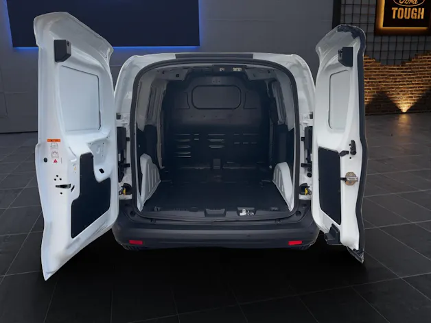 Ford E-Transit Courier Van 136 PS Limited