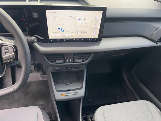 Ford E-Transit Courier Van 136 PS Limited