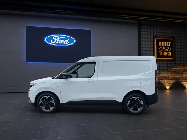 Ford E-Transit Courier Van 136 PS Limited