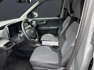 Ford TOURNEO COURIERier 1.0i EcoBoost 125 PS Titanium AUTOMAT