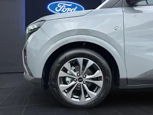 Ford TOURNEO COURIERier 1.0i EcoBoost 125 PS Titanium AUTOMAT
