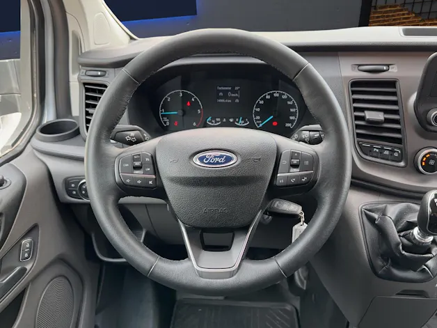 Ford Transit Custom Kombi 320 L1 2.0 EcoBlue 130 PS Trend 9-Plätzer