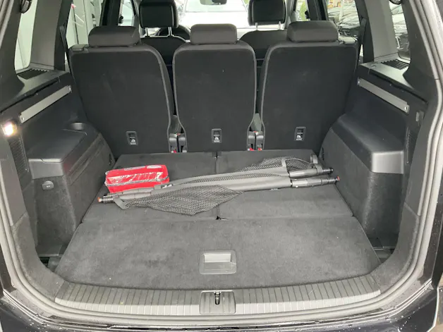 VW Touran 1.5 TSI DSG HIGHLINE R-LINE *** TOP AUSSTATTUNG ***