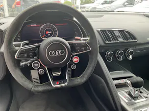 Audi R8 COUPE 5.2 FSI QUATTRO PERFORMANCE *** OPTIK PAKET SCHWARZ & CARBON PAKET ***