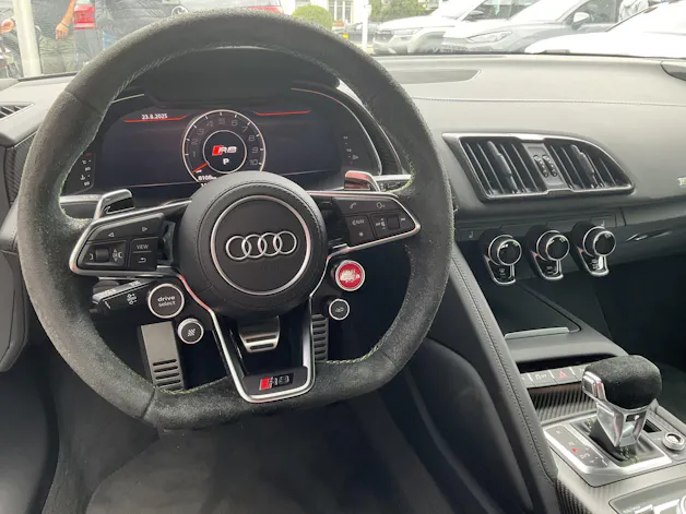 Audi R8 COUPE 5.2 FSI QUATTRO PERFORMANCE *** OPTIK PAKET SCHWARZ & CARBON PAKET ***