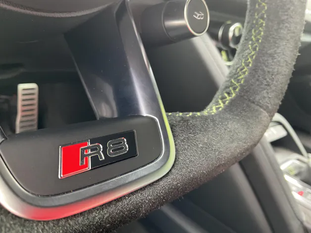 Audi R8 COUPE 5.2 FSI QUATTRO PERFORMANCE *** OPTIK PAKET SCHWARZ & CARBON PAKET ***