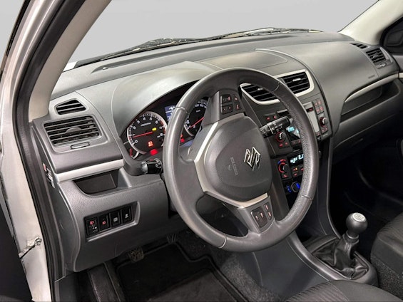 Vehicle image 2 Vehicle image 2