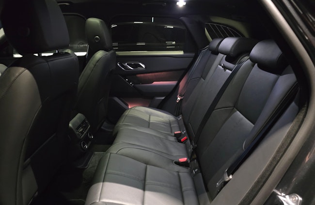 Vehicle image 4 Vehicle image 4