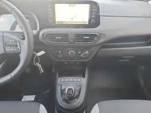 HYUNDAI i10 1.2 Amplia Facelift 2025