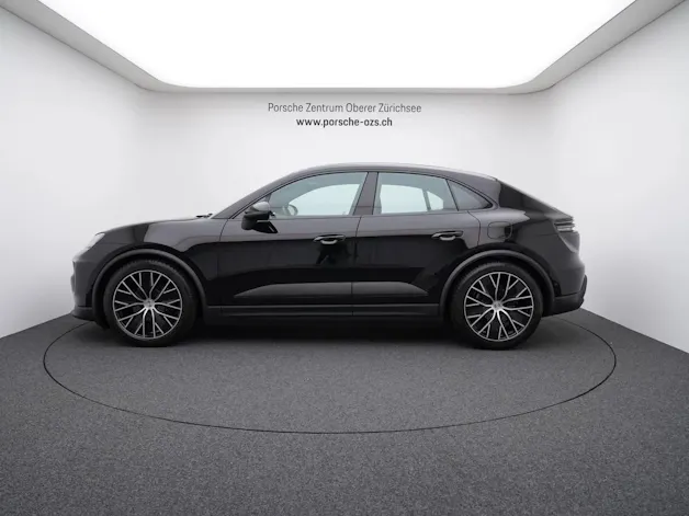 Porsche Macan 4