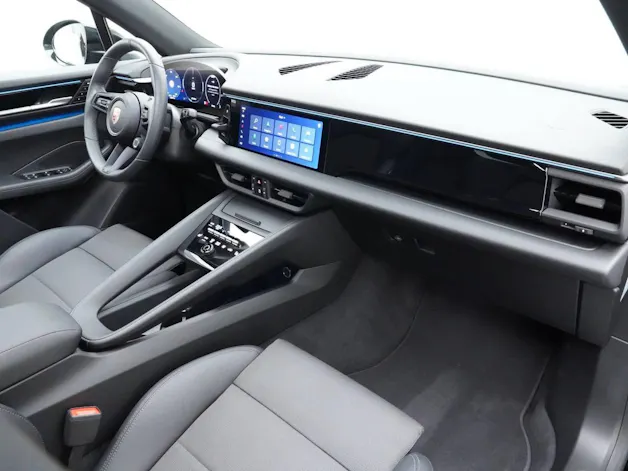 Porsche Macan 4