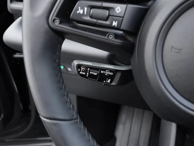 Porsche Macan 4