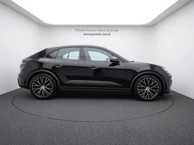 Porsche Macan 4