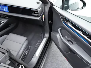 Porsche Macan 4