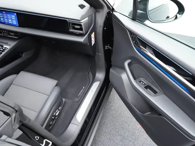 Porsche Macan 4