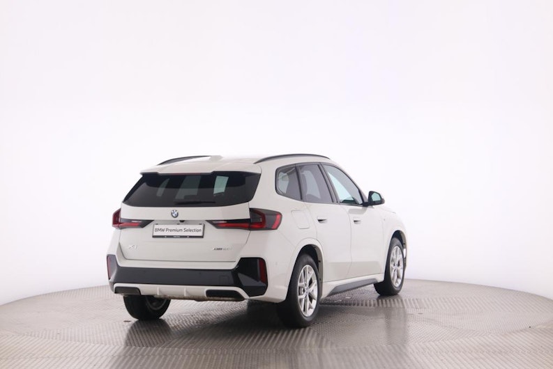 Vehicle image BMW X1