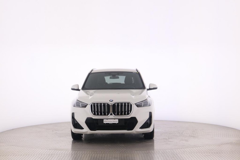 Vehicle image BMW X1