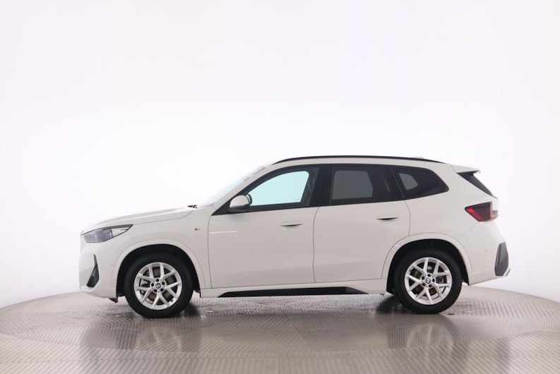 Vehicle image BMW X1