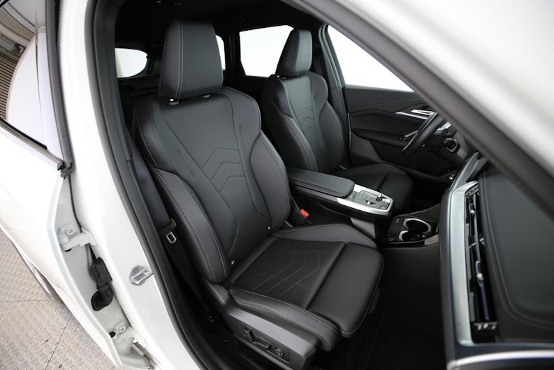 Vehicle image BMW X1