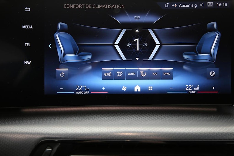 Vehicle image BMW X1