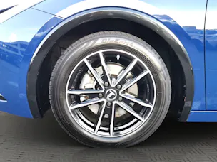 Toyota Prius 2.0 Plug-In-Hybrid Style