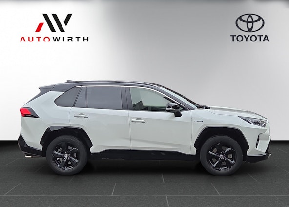 Vehicle image 3 Vehicle image 3