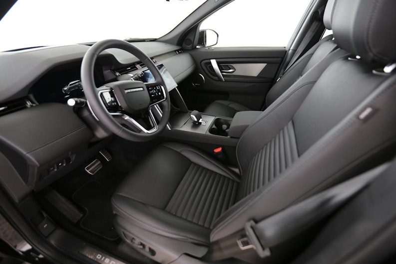 Vehicle image LAND ROVER DISCOVERY SPORT