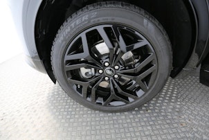 Vehicle image LAND ROVER Discovery Sport 1.5 T 270e Landmark