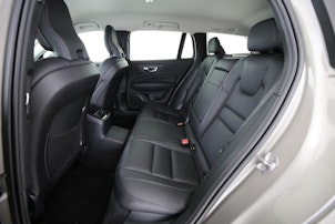 Vehicle image VOLVO V60 2.0 T6 TE Inscription eAWD