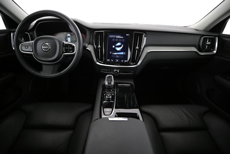 Vehicle image VOLVO V60