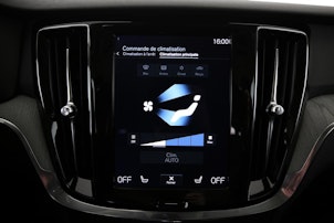 Vehicle image VOLVO V60 2.0 T6 TE Inscription eAWD