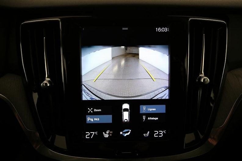 Vehicle image VOLVO V60