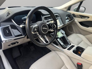 Vehicle image JAGUAR I-Pace EV400 SE AWD