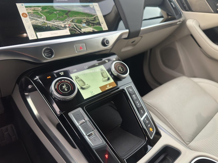 Vehicle image JAGUAR I-PACE