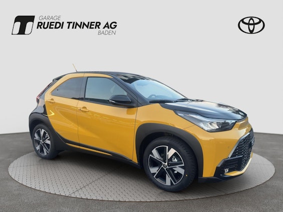 Vehicle image 2 Vehicle image 2