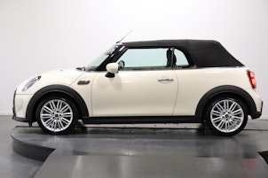 Vehicle image MINI Cabrio F57 2.0i Cooper S