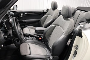 Vehicle image MINI Cabrio F57 2.0i Cooper S