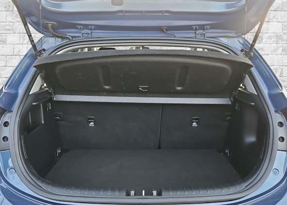 Vehicle image 8 Vehicle image 8