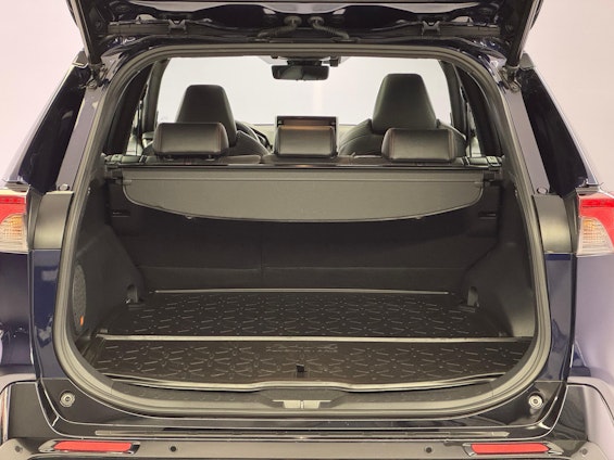 Vehicle image 10 Vehicle image 10