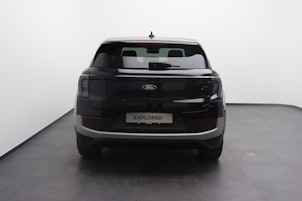 Vehicle image FORD Explorer Extended Range Premium AWD