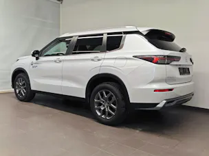 Mitsubishi Outlander 2.4 PHEV Intense 4x4